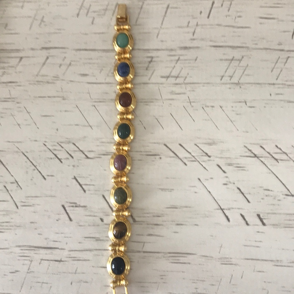 Luxe Multistone clasp gold bracelet